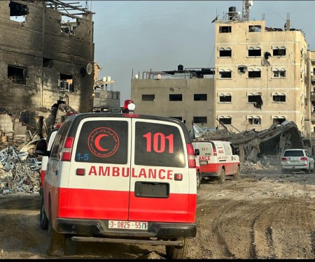 الهلال الأحمر يعلق تنسيق المهمات الطبية في قطاع غزة لمدة 48 ساعة