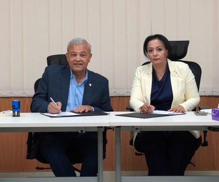 وزارة التنمية الاجتماعية والهلال الأحمر الفلسطيني يبحثان تعزيز الاستجابة الإنسانية ويوقّعان اتفاقية لدعم خدمات التأهيل