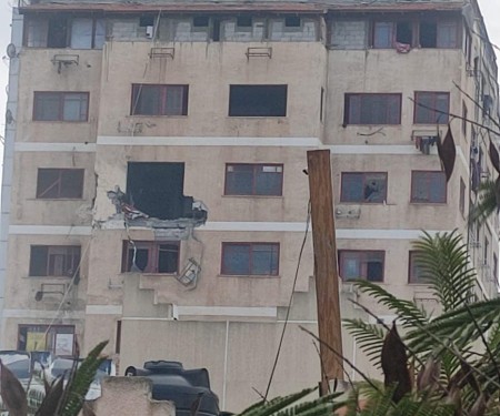 بيان| جمعية الهلال الأحمر الفلسطيني تعبرعن بالغ قلقها جراء استهداف الإحتلال المتكرر لمستشفى الأمل
وتطالب المجتمع الدولي بتوفير الحماية العاجلة لطواقمها